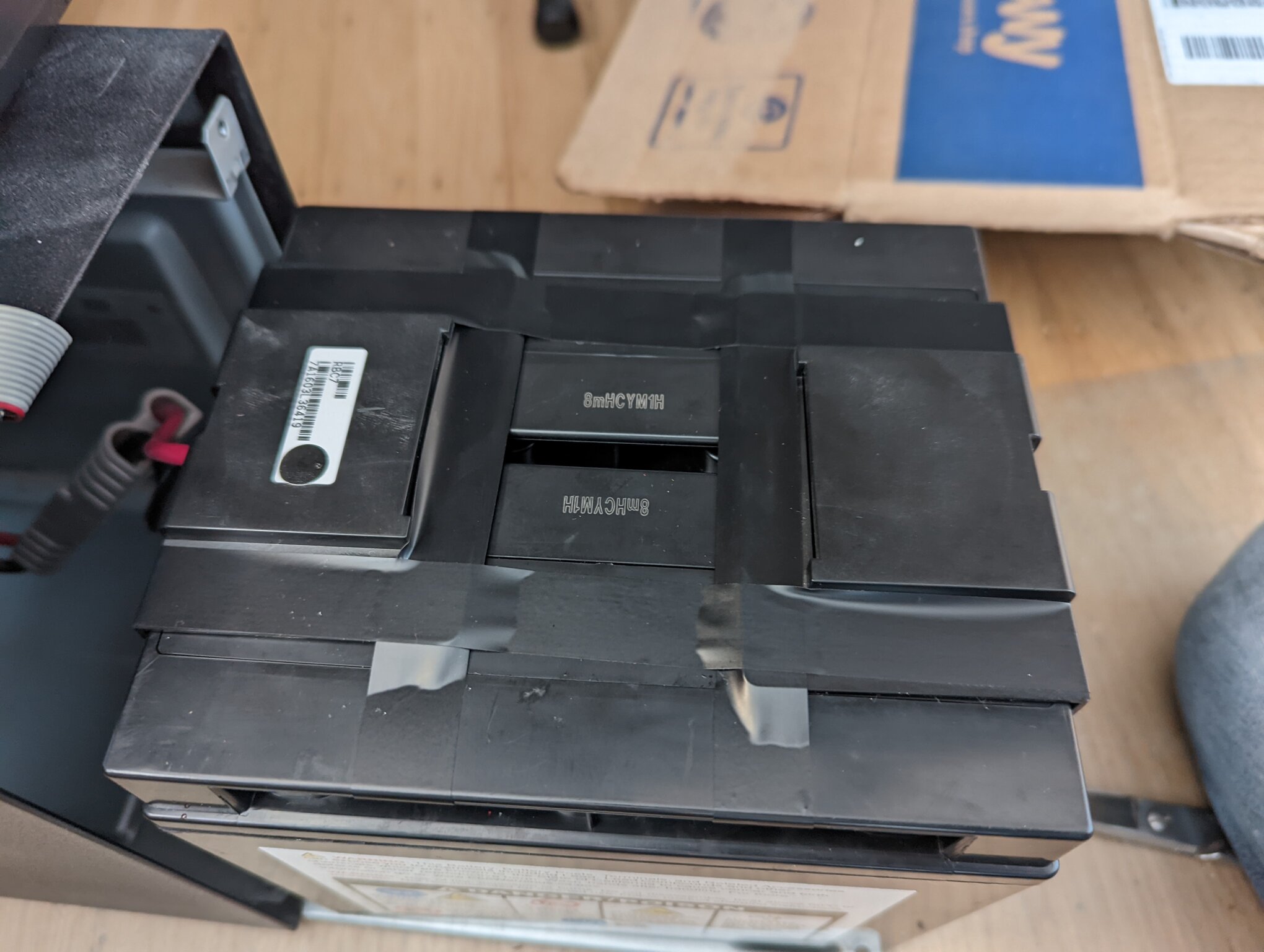 WalrusTech APC SmartUPS 1500 UPS Battery Replacement Guide